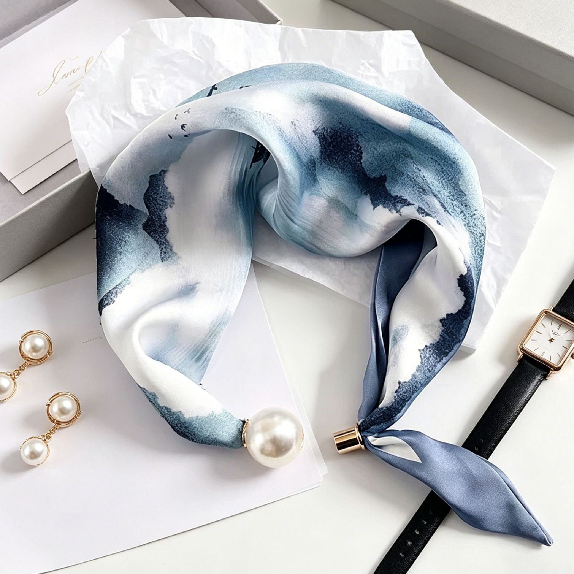 Luxe Knight Pearl magnetische  - Ascot Neck Scarf recensie en prijs